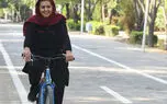 دوچرخه سواری زنان زیر سقف معقول است / می خواهند اصفهان را مانند خیابانِ منحرفِ آمستردام هلند کنند 