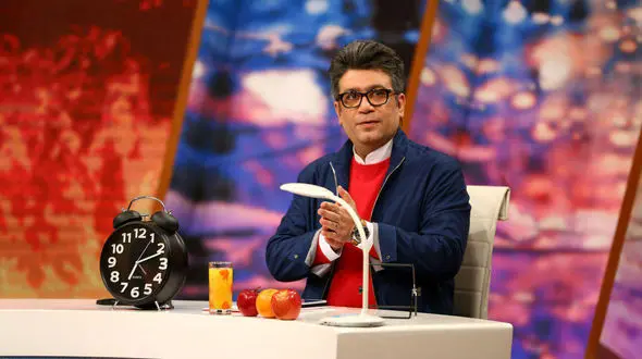 کنایه صریح رضا رشیدپور به وضعیت اقتصادی زمانی که دلار یک شبه سه برابر شد +فیلم