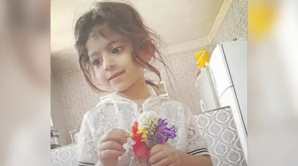 عکس سایدا 4 ساله رامهرمز ! / مرگ دردناک در ماشین داغ پدر و مادر فراموشکار !