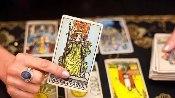 فال تاروت کبیر روزانه امروز پنج شنبه 22 اردیبهشت 1401
