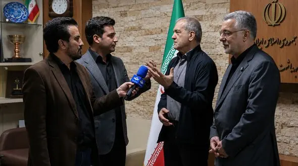 تاکید رییس جمهوری بر ضرورت تمرکز بر توسعه و خدمت‌ رسانی 