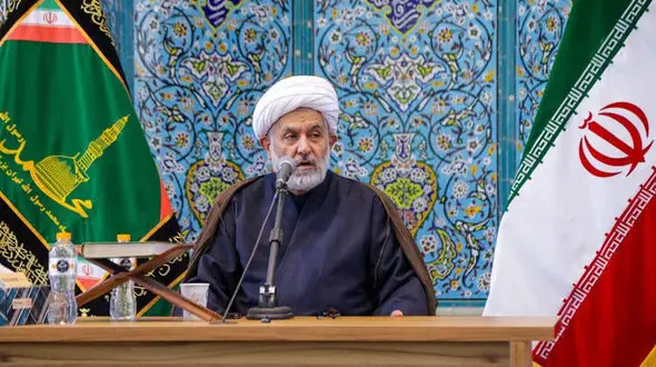 طائب:اگر دشمن درخواست مذاکره کرد، باید با قدرت با او وارد گفت‌وگو شد