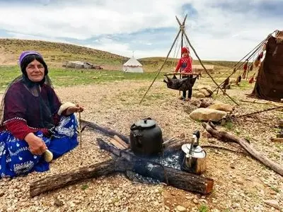 زندگی آخرین عشایر ایران: تقاطع سنت و مدرنیته با گالری عکس‌ های شگفت‌ انگیز