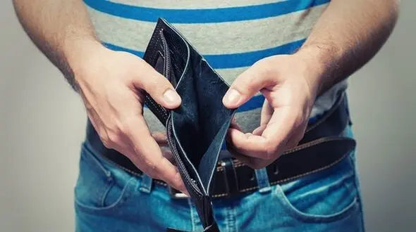 افزایش فقر با بازنشستگی های زودرس / ازدیاد افسردگی و اضطراب در جامعه 