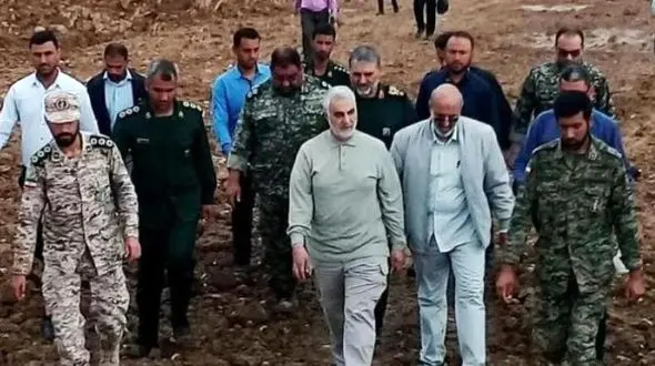 سرلشکر سلیمانی: دست و پای مردم سیل‌زده خوزستان را باید بوسید