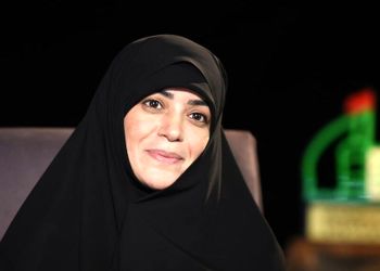 سفر به تاریخ؛ چهرۀ «الهام چرخنده» در 30 سالگی در پنجمین فیلمش؛ سال 1387