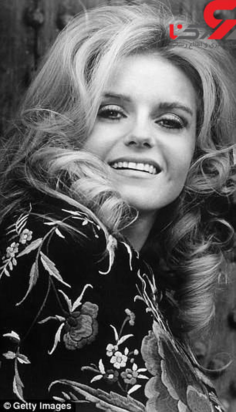 4BF2C3B300000578-5701205-Actress_Sharon_Farrell_says_she_met_the_star_while_he_was_workin-a-2_1525786865537
