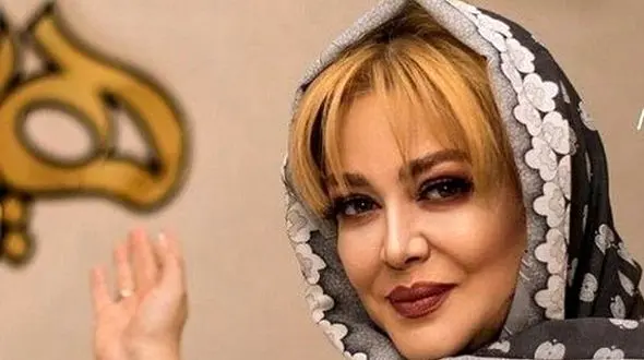 نگاهی به تیپ هندی و متفاوت بهاره رهنما در یک مراسم رسمی / نظرتون چیه؟