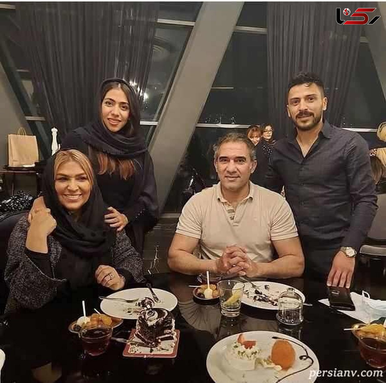 عابدزاده با چهره ای که کمتر دیده اید / میلیون ها دلار در فوتبال ایران گم شد !+ عکس