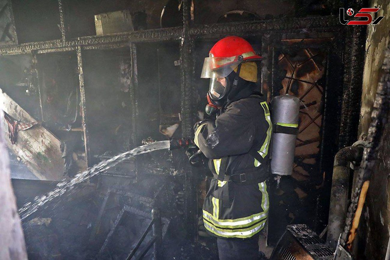 نجات 4 زن و مرد مشهدی از میان شعله های آتش خانه