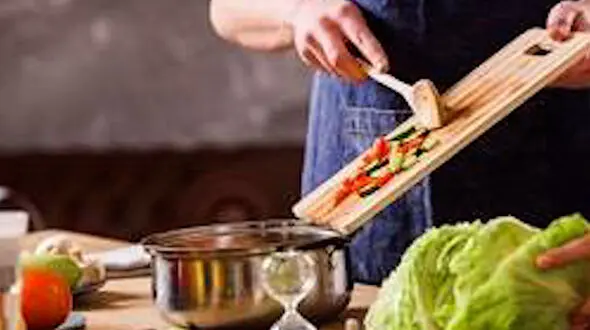 از ساندویچ تنوری تا خورشت لوبیا سبز