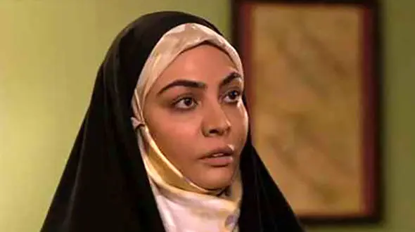 قاب یهویی از خانم بازیگر سریال «بچه مهندس» با مادرش