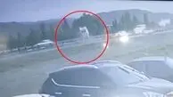 فیلم لحظه پرواز مرگبار پراید در جاده زنجان 