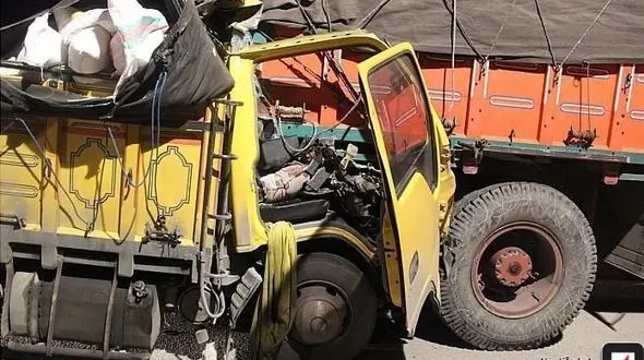 تصویر دلخراش کامیونت از له شدن راننده خود خبر می دهد+ تصاویر