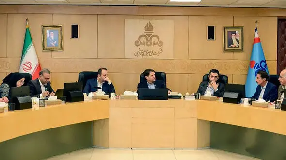 نشست کارگروه هماهنگی تامین مواد اولیه مورد نیاز صنایع تکمیلی برگزار شد