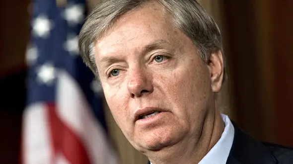 هشدار به سناتور بی شعور امریکایی / داشتن اصل و نصب ایرانی مایه افتخار است! 