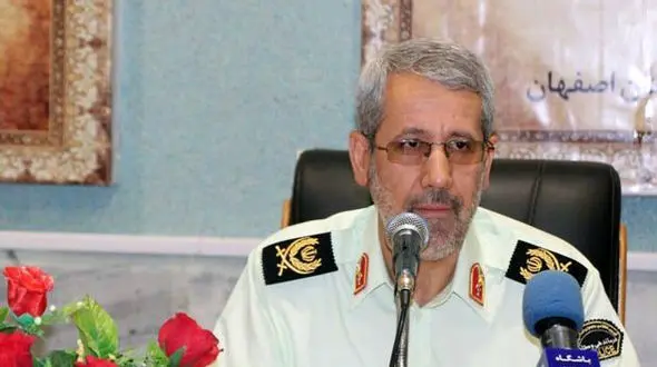 انهدام باند جاعلان مدارک تحصیلی و پزشکی در اصفهان +عکس