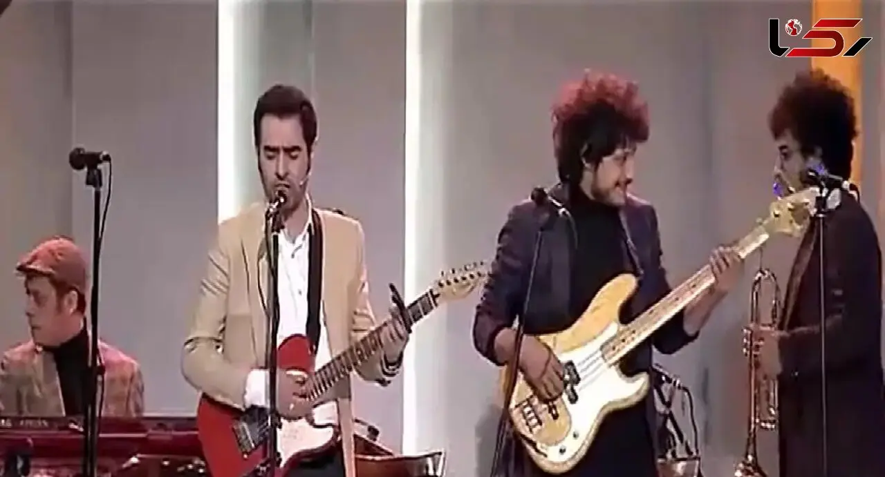 فیلم  آواز بهشتی شهاب حسینی با گیتارزنی خودش ! / آقای بازیگر همه را سوپرایز کرد !  