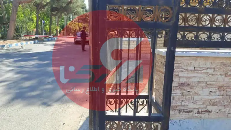 گزارش رکنا از محل قتل داریوش مهرجویی و همسرش