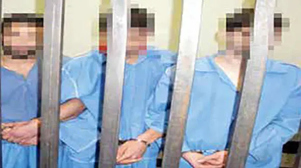 نقابدارها به خاطر یک دختر، پدرش را کشتند+ عکس