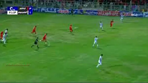 گل چهارم تراکتور توسط لوشکیا در دقیقه 62 / تراکتور 4 - آلومینیوم 1