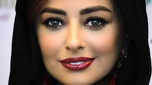 عکس نفیسه روشن در کنار دوستش 