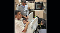 دردسر یک کودک گرفتار در ماشین لباسشویی ! + عکس از کرمان
