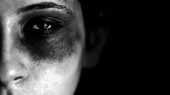 70 هزار زن ایرانی کتک خوردند / زنان تهرانی در صدر جدول کتک خورده ها 