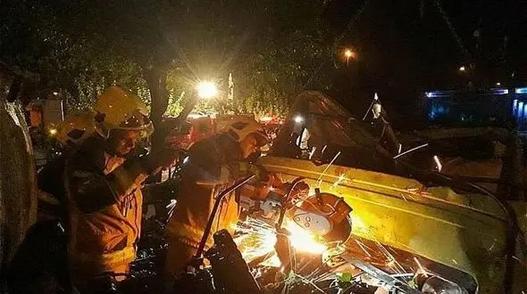 کامیون تانکردار، امیرآباد تهران را به هم ریخت + عکس
