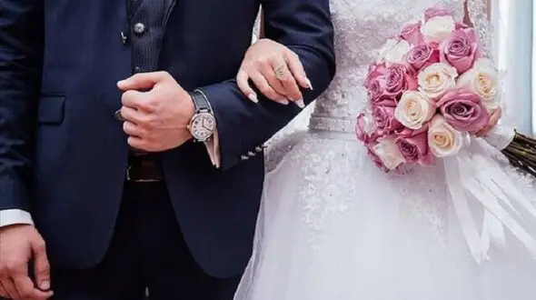 قیمت عجیب یک مراسم عروسی ساده در خارج شهر چقدر است؟