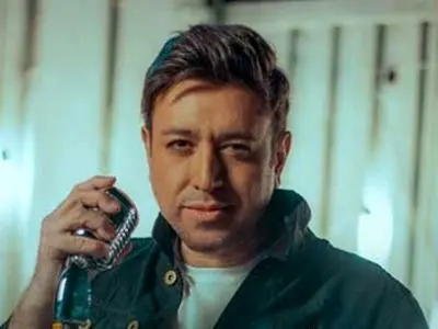 دانلود آهنگ «چشمای مشکیت» از امین رستمی/ روی هرچیزی غیر تو چشم بستم...