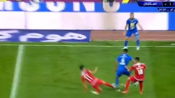 اشتباه بزرگ دکتر! ؛ کمال کامیابی نیا باید اخراج می‌شد