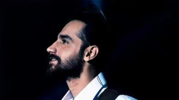 دانلود آهنگ باشکوه سامان جلیلی به نام جنگ / چشمات کاری باهام کرده حالم بهترینه...