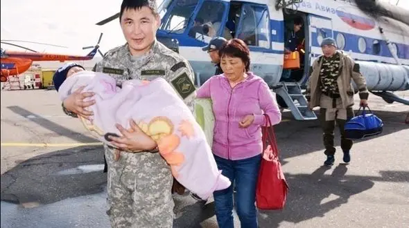  سه روز زندگی پسربچه خردسال در جنگل گرگ‌های سیبری + عکس