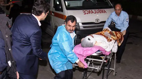  چشم آسیب دیده نباید شسته شود