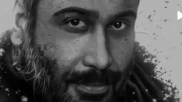 دانلود آهنگ ماه پیشونی با صدای محسن چاوشی