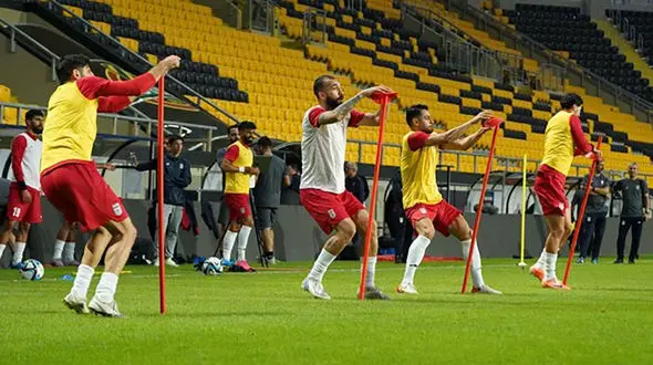 اسامی ٢٧ بازیکن دعوت شده به تیم ملی فوتبال/ نامه به باشگاه رم برای موافقت با حضور آزمون