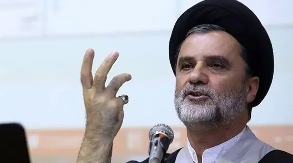 نبویان : پادشاهان عربی و کاخ هایشان سالم نخواهد ماند/ به درک واصل خواهند شد