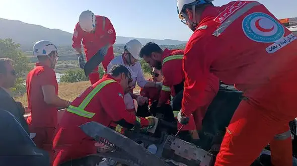 6 کشته و مصدوم در تصادف مرگبار کامیون / در شیراز رخ داد