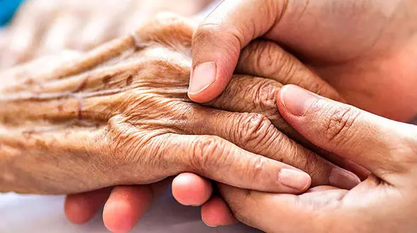 بیش از 1 میلیون و 500 «سالمند نیازمند مراقبت» در کشور داریم / ظرفیت آسایشگاه ها کافی نیست!