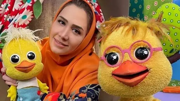 استایل روز:نگاهی به تیپ و استایل شیک و ایرانی‌پسند خاله سارا در دورهمی با فریبا نادری، علی اوجی، مستانه مهاجر، هومن حاجی عبداللهی