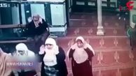 دوربین مداربسته داخل مسجد لحظه گناه کردن دختر خبیث را ضبط کرد+ فیلم