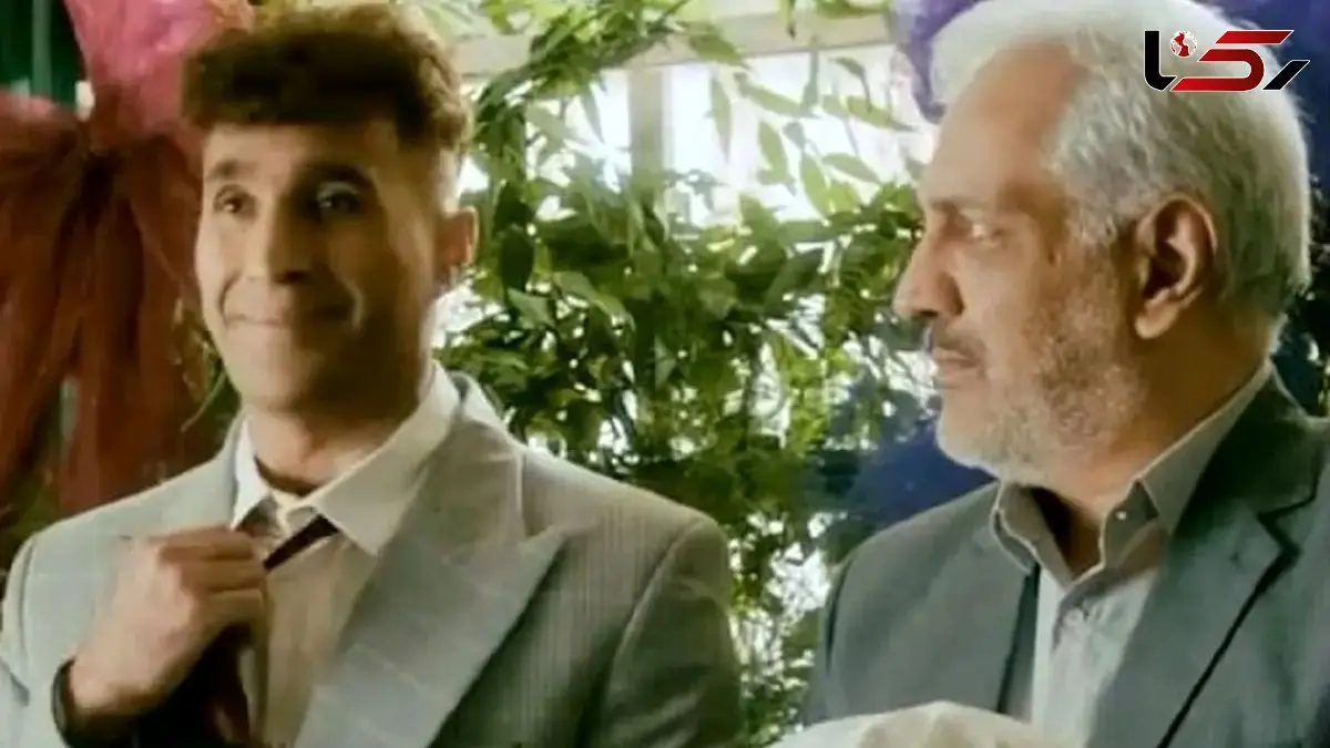 آواز شاد؛ تو مراسم عقد امین حیایی، مهران مدیری به پسرش چپ چپ نگاه میکنه