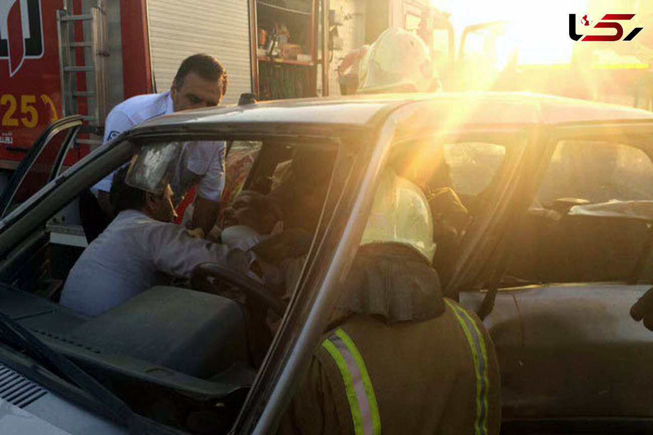 حادثه در بزرگراه تهران-کرج / 5 تن مصدوم شدند + عکس 