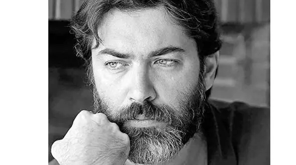 چرا پارسا پیروزفر از صدا و سیما حذف شد؟! 