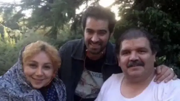 فیلم آواز باشکوه هندی بهنوش بختیاری در آسانسور! / شهاب حسینی کیف کرد!