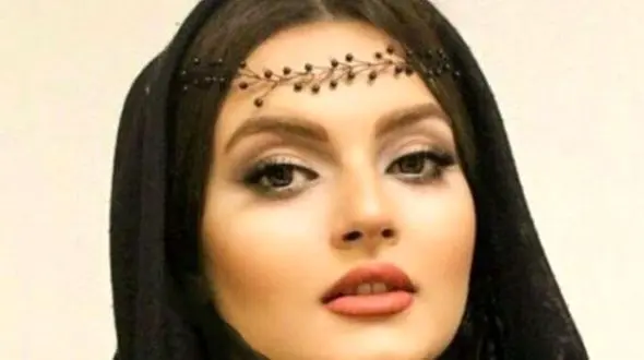 نگاهی به عقد و جشن عروسی شاهانه نیلوفر پارسا/ لباس شیک اروپایی عروسی و کت و شلوار مجلسی عقد / گل عروس خاص و متفاوت + عکس