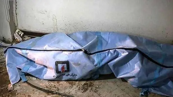 مرگ مشکوک جوان 33 ساله روی داربست ها / کشف جنازه خشک شده