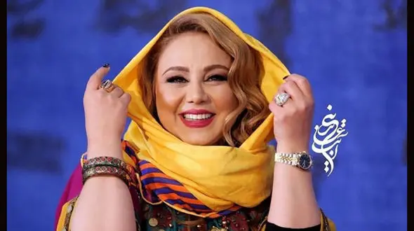 فیلم آواز خوانی بهنوش بختیاری با آهنگ عباس قادری /  آهنگ پسر چقدر نادونی اومدی زیارت یا که چشم چرونی !