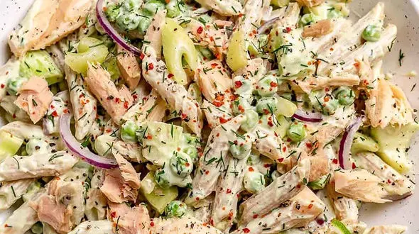 سالاد پاستای خوشمزه